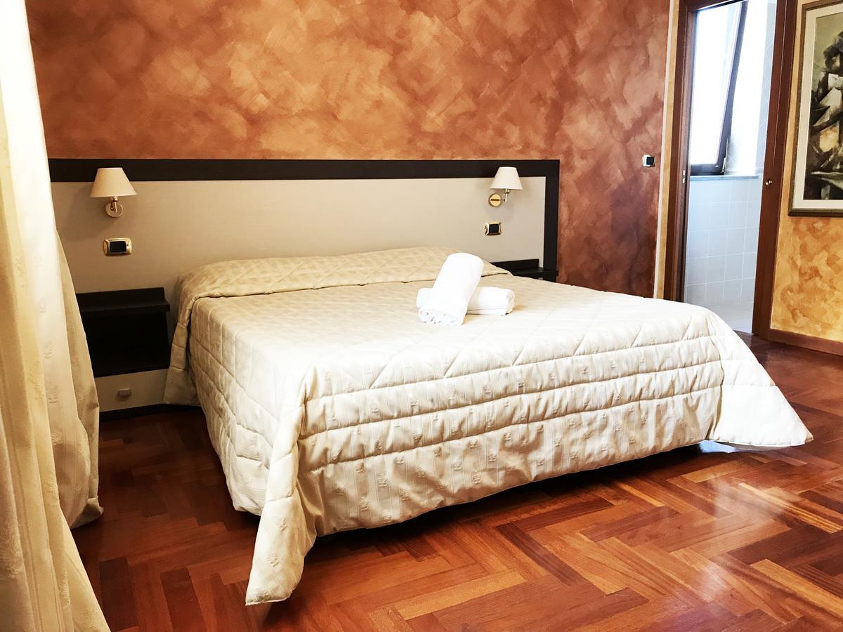 La Locanda Del Palatoraffinato Ciampino Dış mekan fotoğraf
